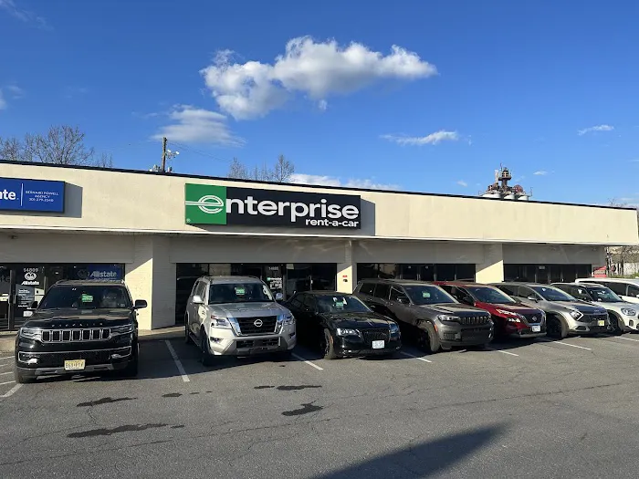 Enterprise Rent-A-Car Picture 2