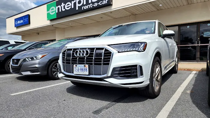 Enterprise Rent-A-Car Picture 4