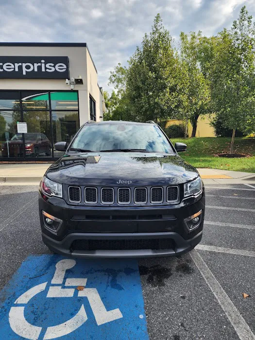 Enterprise Rent-A-Car Picture 3