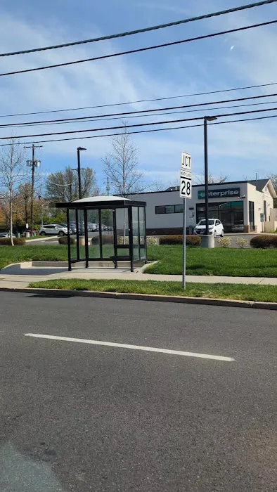 Enterprise Rent-A-Car Picture 2