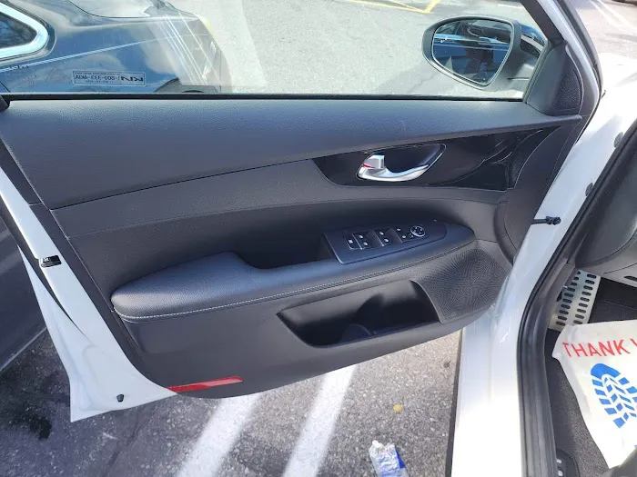 Kev’s Car Rentals Picture 6
