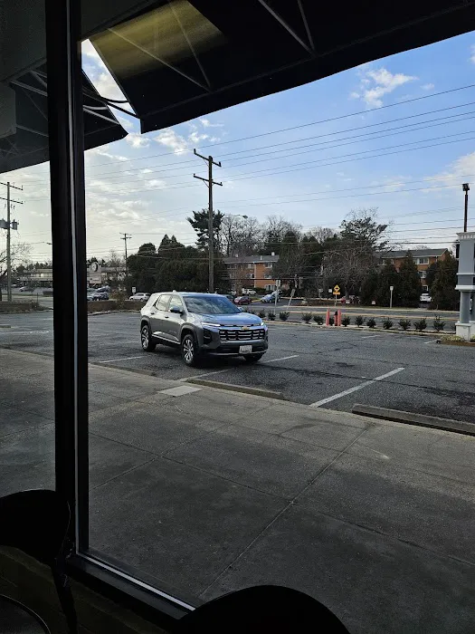 Hertz Car Rental - Rockville - Rockville Pike Picture 3