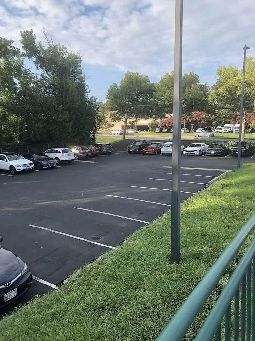 Hertz Car Rental - Rockville - Rockville Pike Picture 8