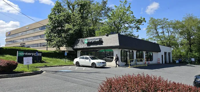 Enterprise Rent-A-Car Picture 4