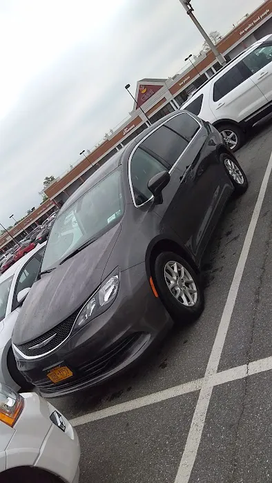 Avis Car Rental Picture 8