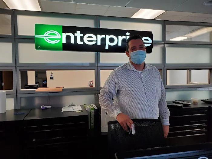 Enterprise Rent-A-Car Picture 8