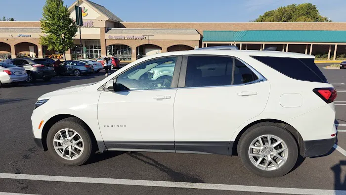 Budget Car Rental Picture 3