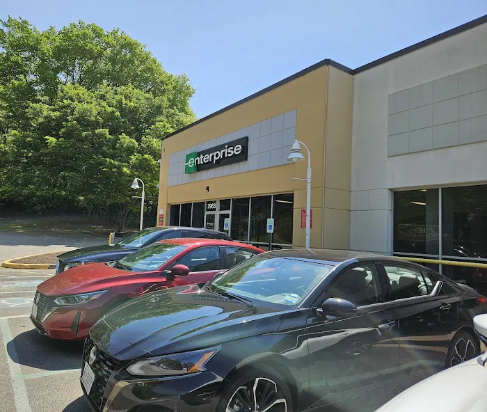 Enterprise Rent-A-Car Picture 2