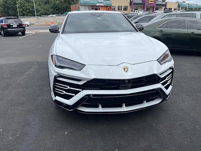 Vahaa car rentals Picture 2