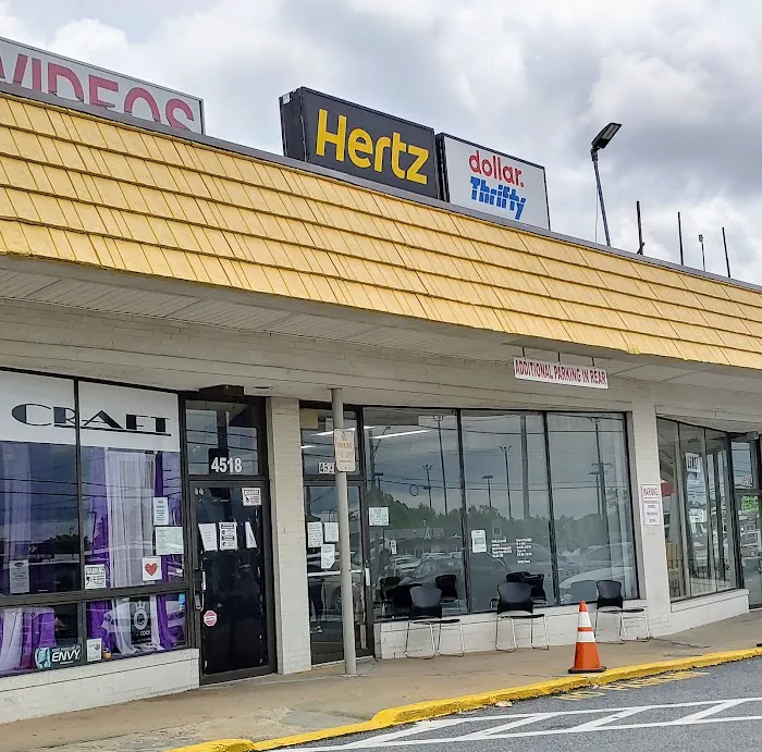 Hertz Car Rental Picture 2