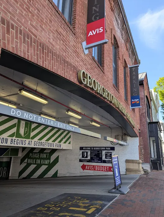 Avis Car Rental Picture 1