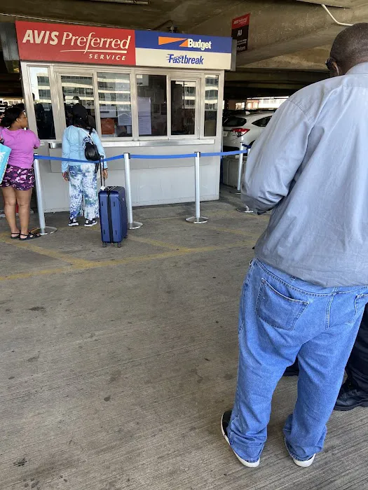 Avis Car Rental Picture 6