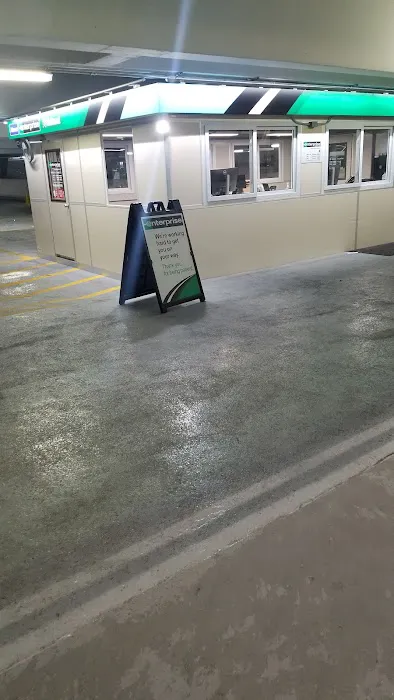 Enterprise Rent-A-Car Picture 4