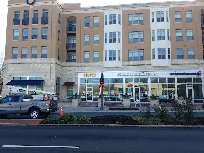 Hertz Car Rental - Falls Church - North Washington Street Picture 9