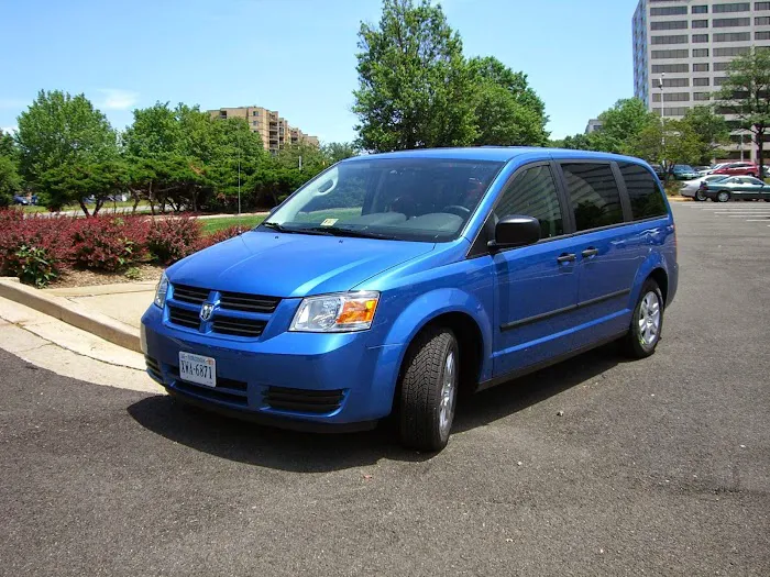 Advance Car Rental Picture 6