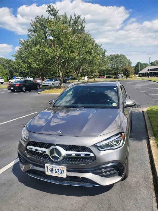 Enterprise Rent-A-Car Picture 7