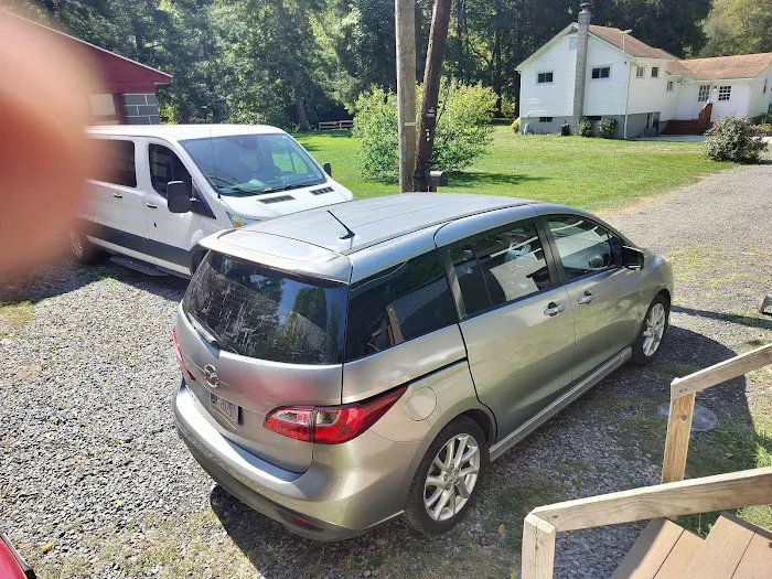 Apple car truck rental Picture 1