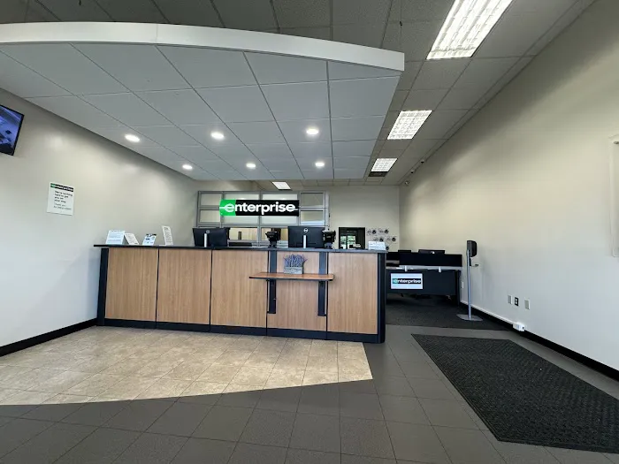 Enterprise Rent-A-Car Picture 4