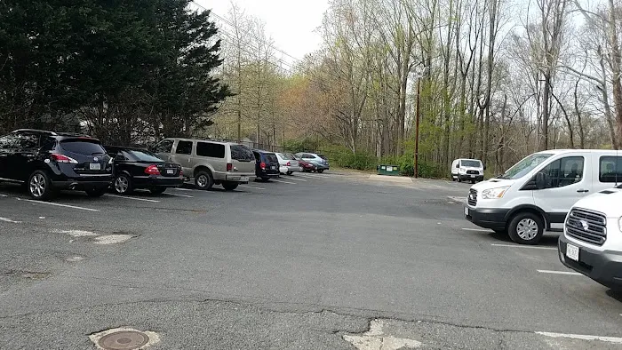 Enterprise Rent-A-Car Picture 3