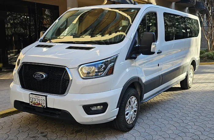 Enterprise Rent-A-Car Picture 4