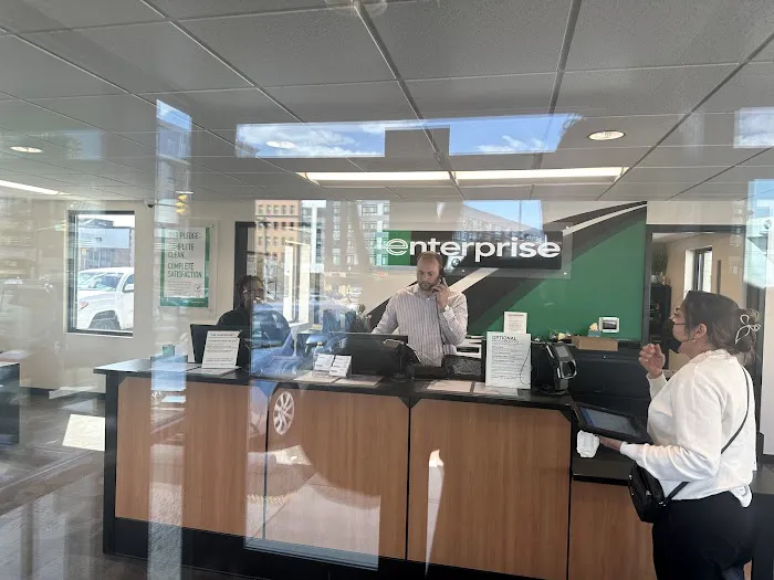Enterprise Rent-A-Car Picture 8