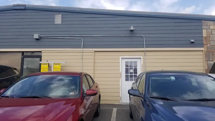 Hertz Car Rental - Fredericksburg - Patriot Highway Picture 5