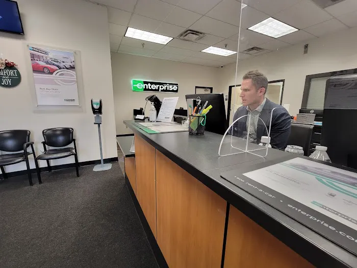 Enterprise Rent-A-Car Picture 7