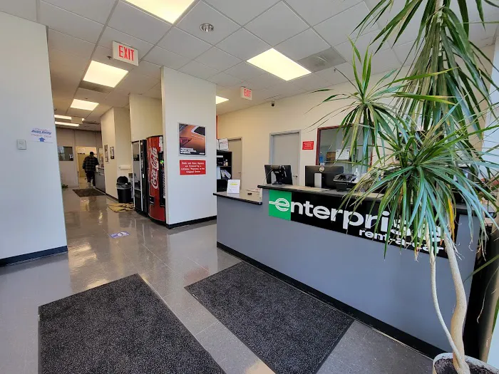 Enterprise Rent-A-Car Picture 8