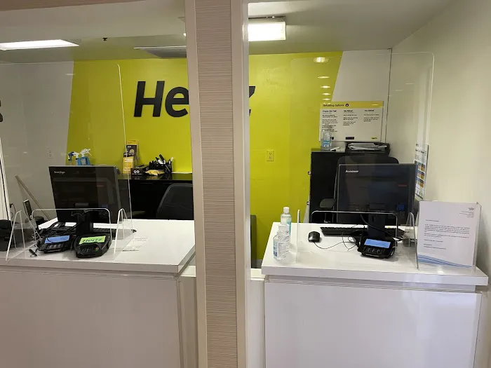 Hertz Car Rental - Sterling - Indian Creek Drive Picture 3