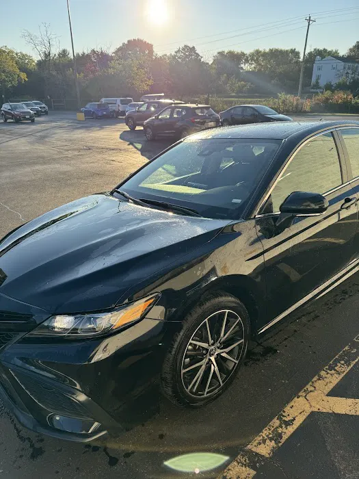 Enterprise Rent-A-Car Picture 7
