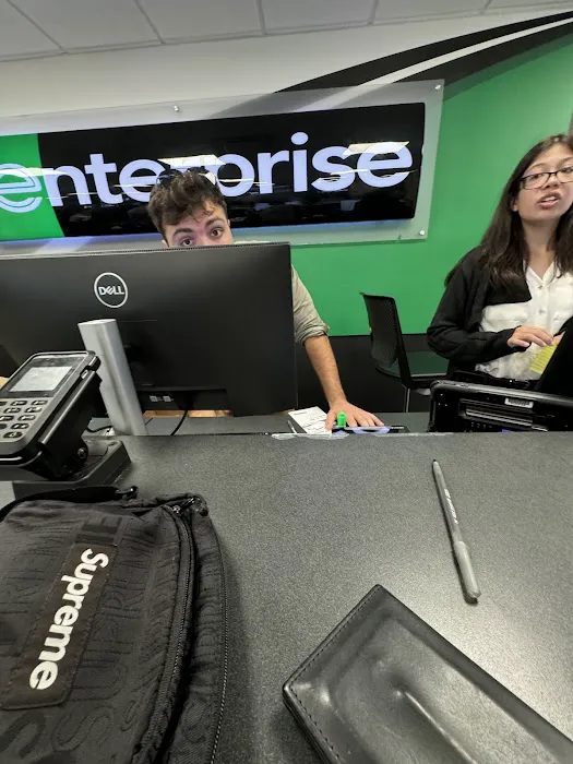 Enterprise Rent-A-Car Picture 1