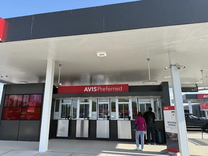 Avis Car Rental Picture 2