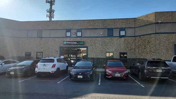 Enterprise Rent-A-Car Picture 2