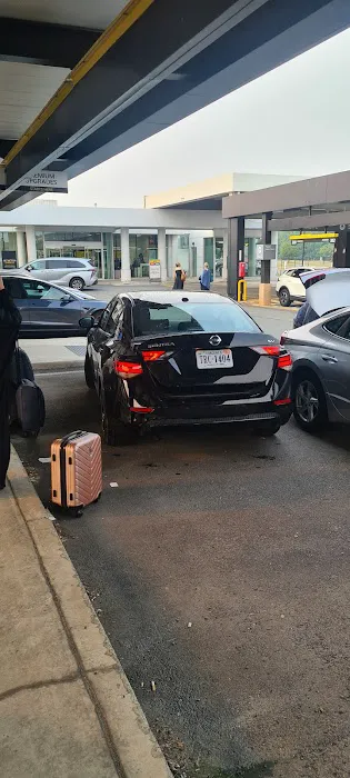 Thrifty Car Rental - Washington Dc - Dulles International Airport Picture 7