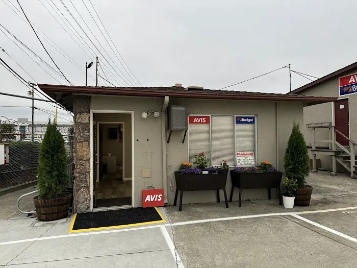Avis Car Rental Picture 4