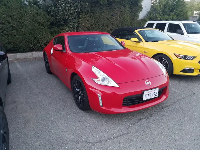Avis Car Rental Picture 6