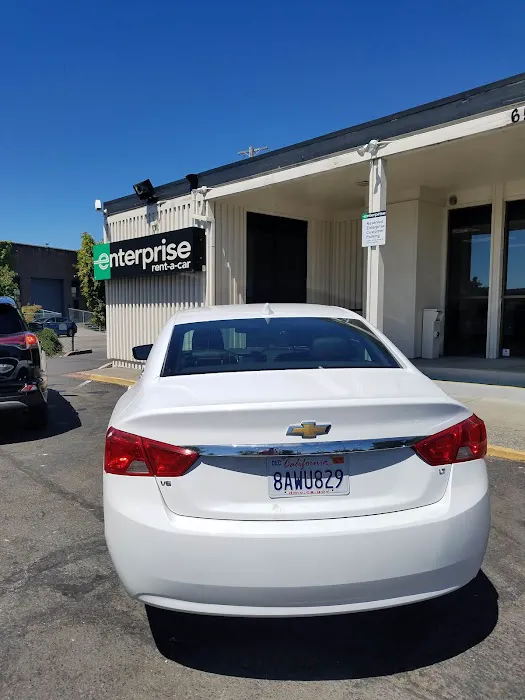 Enterprise Rent-A-Car Picture 6