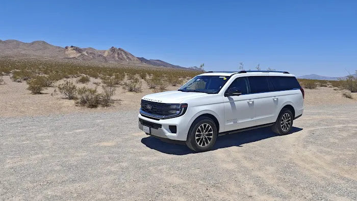Avis Car Rental Picture 3