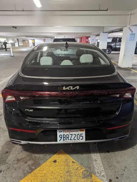 Avis Car Rental Picture 10