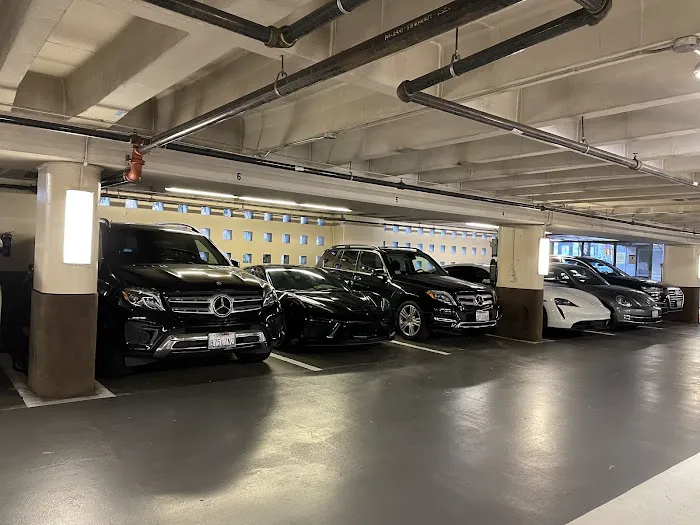 SIXT Rent a Car San Francisco Fairmont Hotel Picture 6
