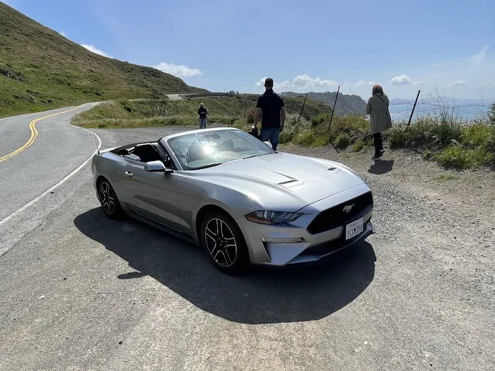 Avis Car Rental Picture 1