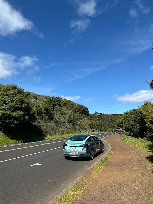 UFODRIVE: 24/7 Car Rental - San Francisco, Sutter & Stockton Picture 8