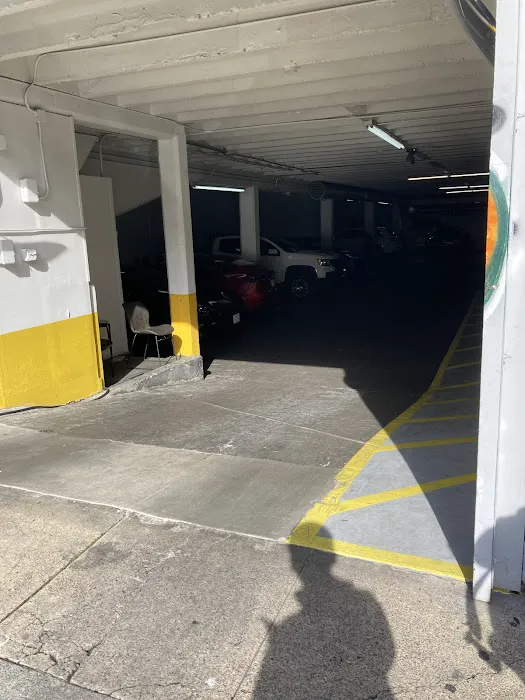 Hertz Car Rental - San Francisco - Ellis Street Picture 5