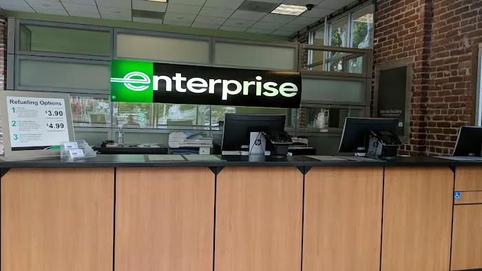 Enterprise Rent-A-Car Picture 3