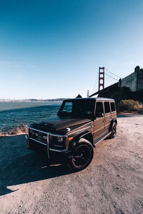 Black & White Car Rental | San Francisco Picture 3