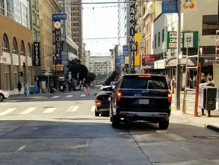 City Rent-A-Car Picture 5