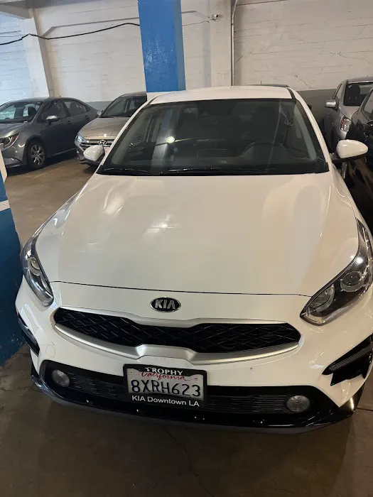 City Rent-A-Car Picture 7