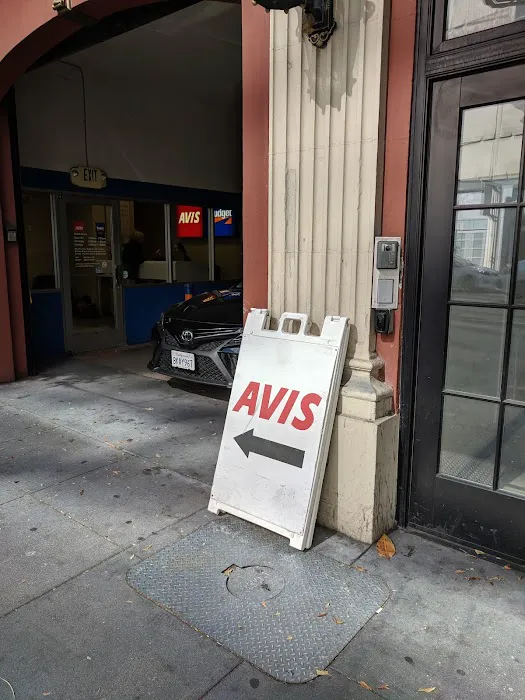 Avis Car Rental Picture 9