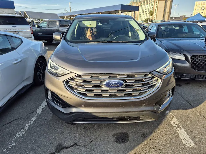 Budget Car Rental Picture 3