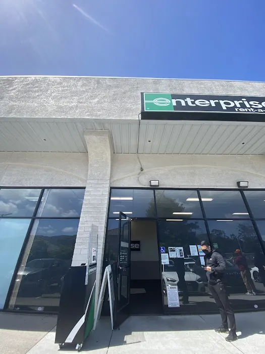 Enterprise Rent-A-Car Picture 8